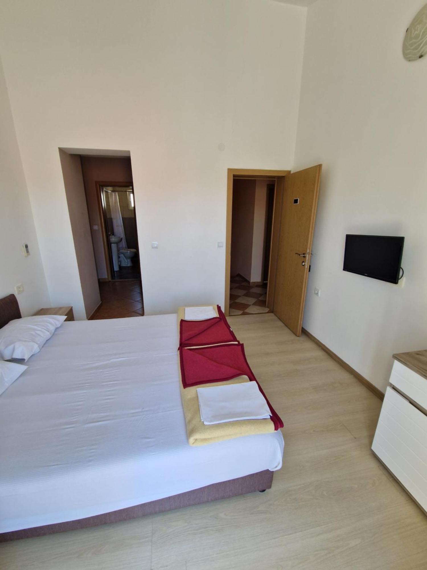 Guest House Damjana Будва Экстерьер фото