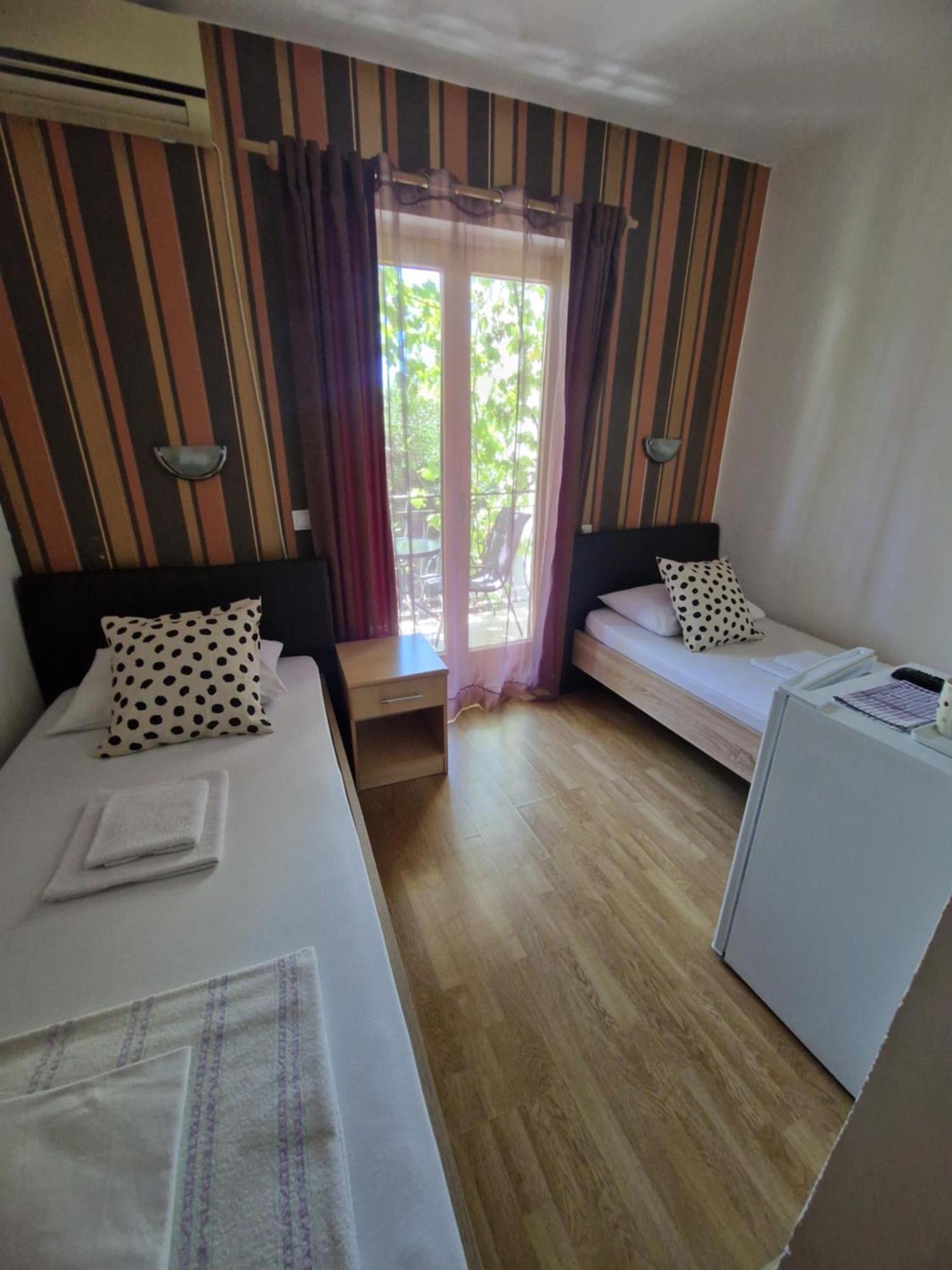 Guest House Damjana Будва Экстерьер фото