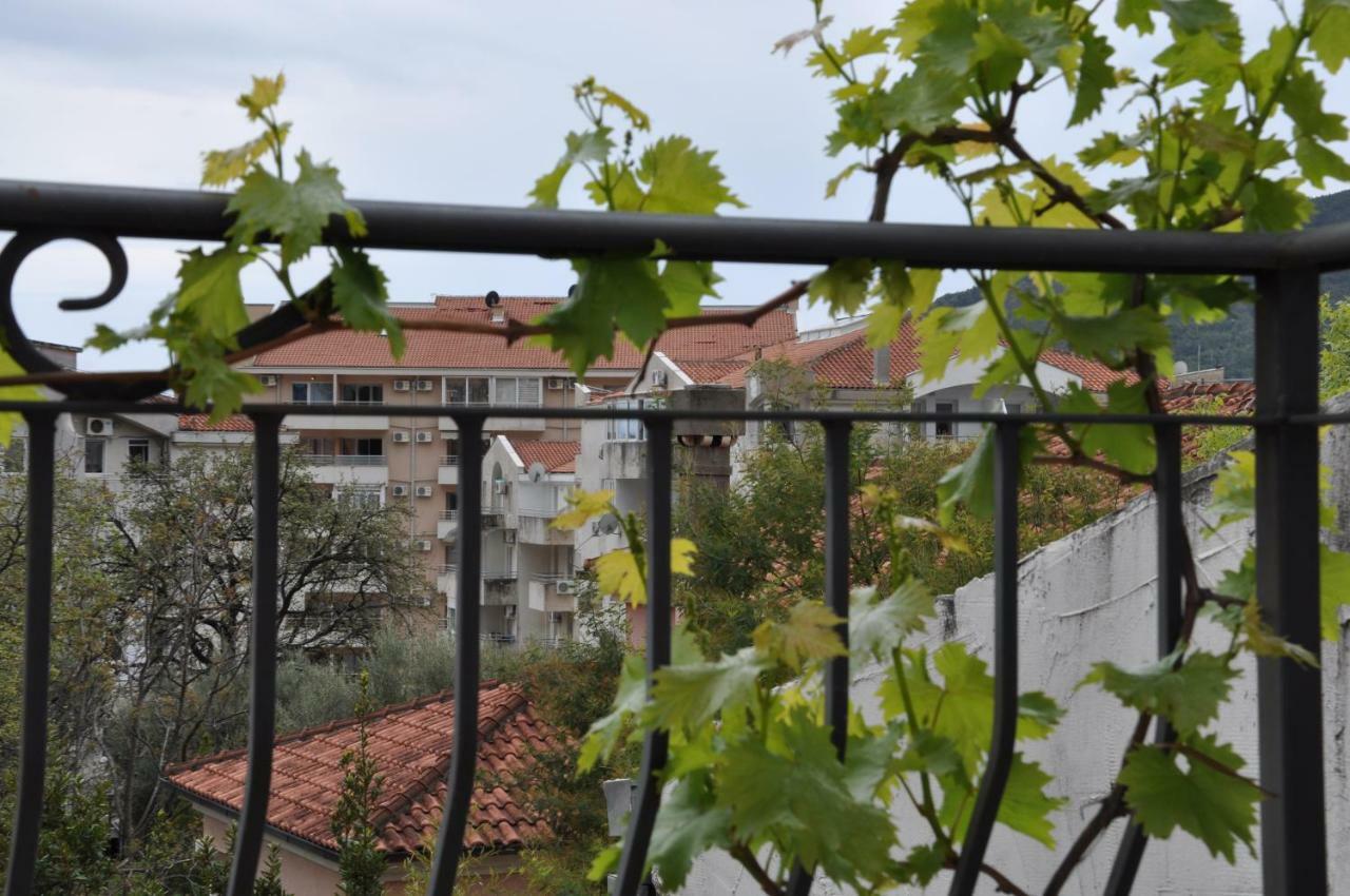 Guest House Damjana Будва Экстерьер фото