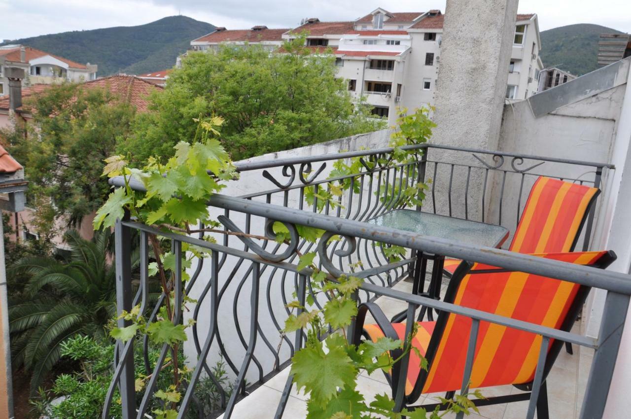 Guest House Damjana Будва Экстерьер фото